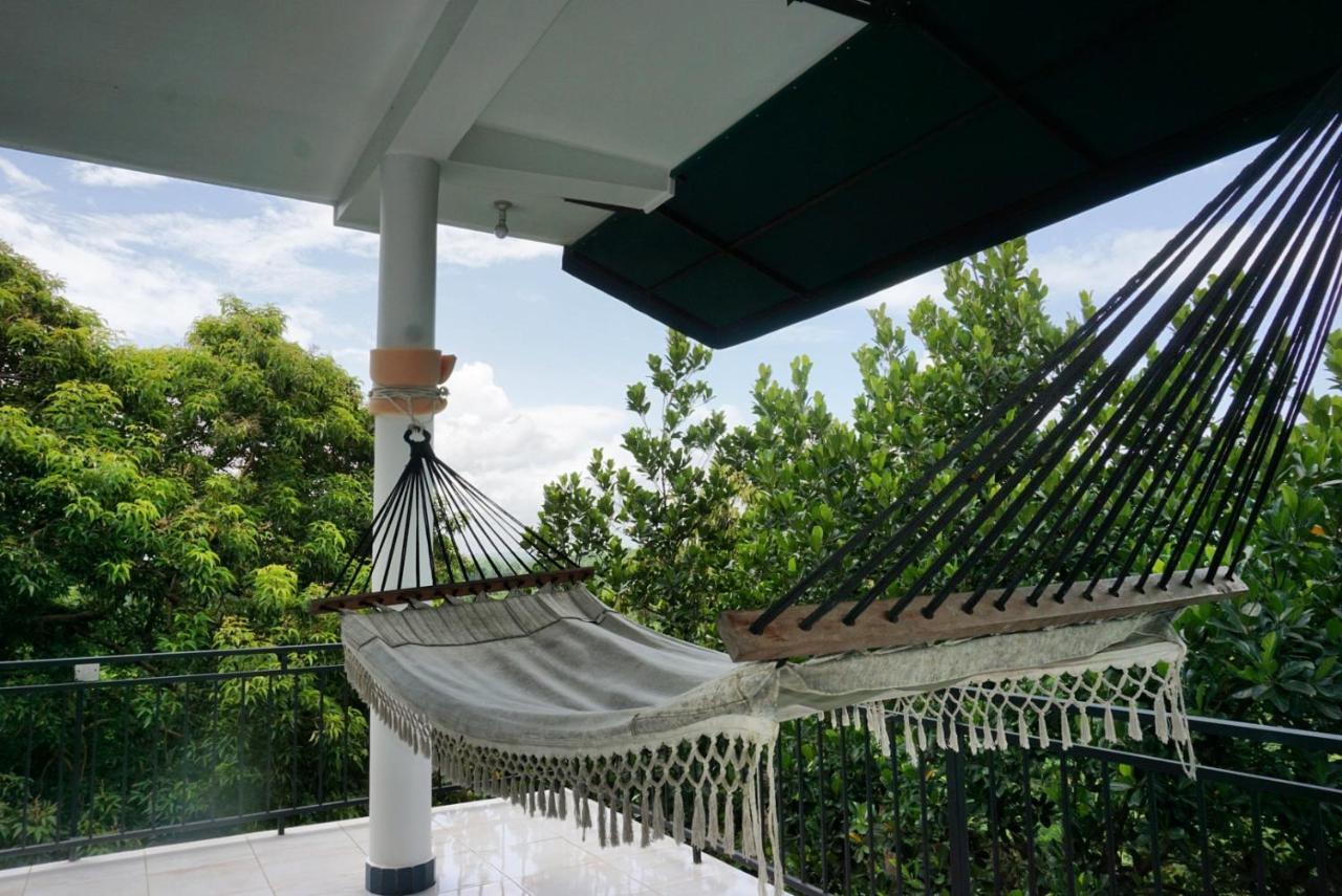 Green Hill Paradise Villa Унаватуна Экстерьер фото